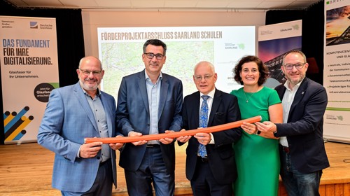 Saarland setzt Maßstäbe bei Glasfaser an Schulen